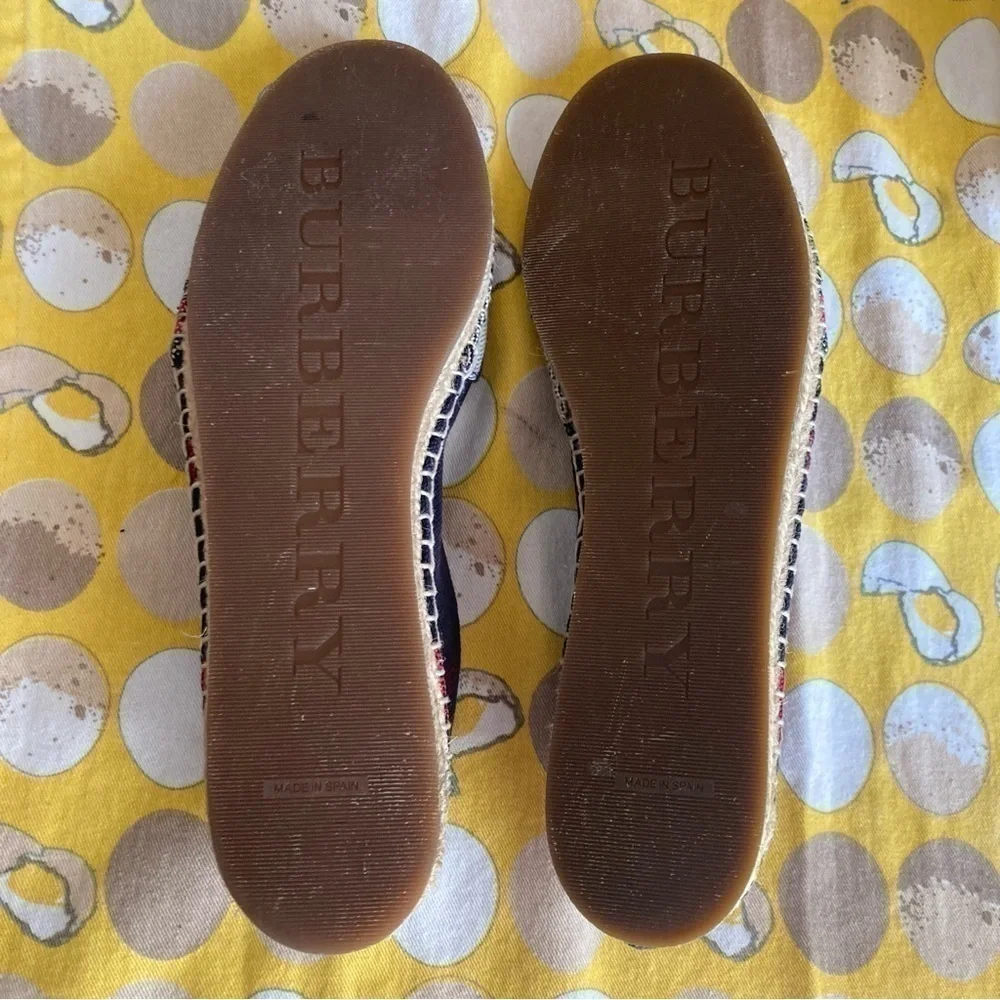 Burberry Hodgeson Nova espadrille slip ons size 39